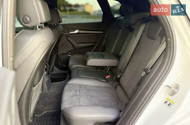 Внедорожник / Кроссовер Audi SQ5 2024 в 