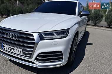 Позашляховик / Кросовер Audi SQ5 2017 в Полтаві