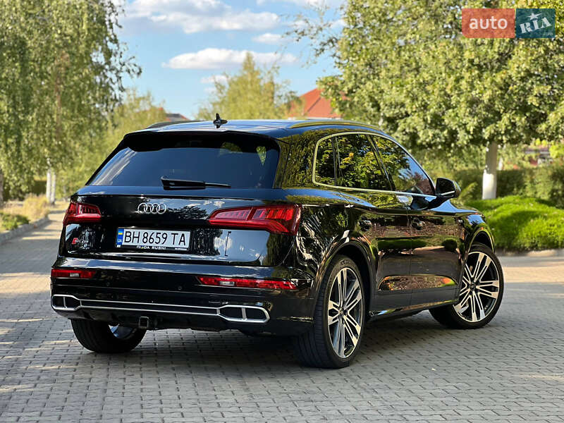 Внедорожник / Кроссовер Audi SQ5 2018 в Одессе