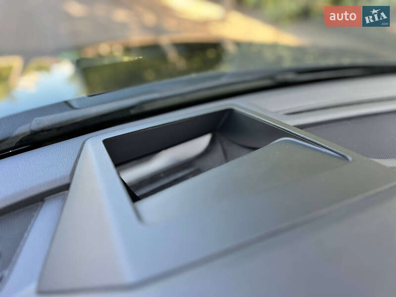 Внедорожник / Кроссовер Audi SQ5 2018 в Одессе