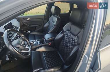 Внедорожник / Кроссовер Audi SQ5 2018 в 
