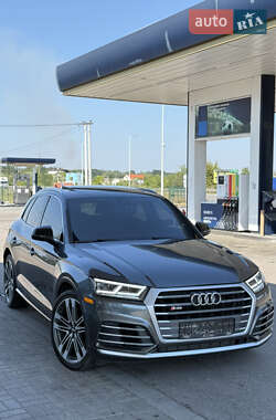 Внедорожник / Кроссовер Audi SQ5 2018 в 