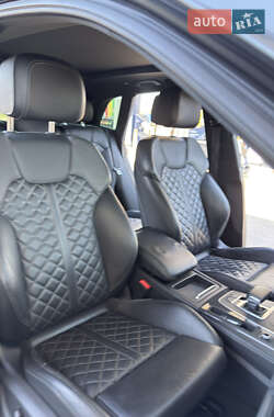 Внедорожник / Кроссовер Audi SQ5 2018 в 