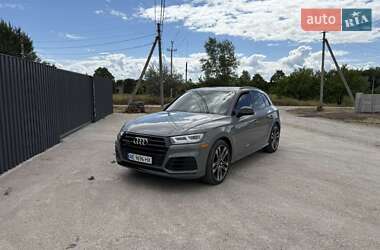 Внедорожник / Кроссовер Audi SQ5 2019 в Днепре