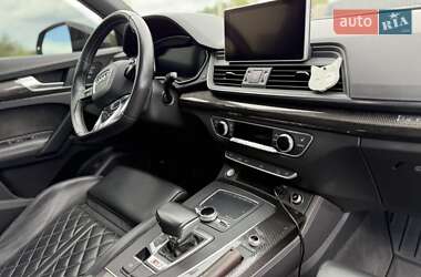 Внедорожник / Кроссовер Audi SQ5 2019 в 