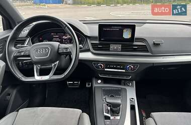 Внедорожник / Кроссовер Audi SQ5 2020 в 