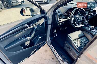 Внедорожник / Кроссовер Audi SQ5 2019 в 