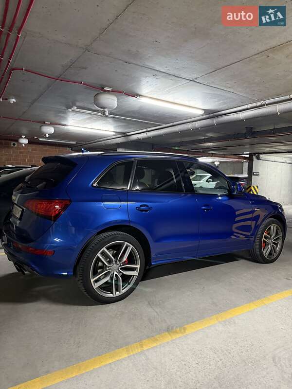 Внедорожник / Кроссовер Audi SQ5 2016 в Львове