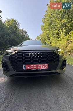Внедорожник / Кроссовер Audi SQ5 2022 в 