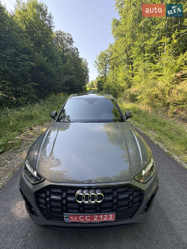 Внедорожник / Кроссовер Audi SQ5 2022 в Львове