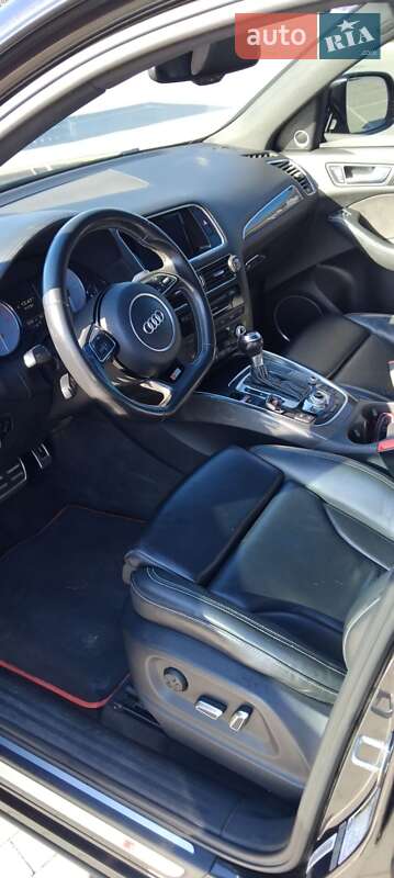 Внедорожник / Кроссовер Audi SQ5 2016 в Умани