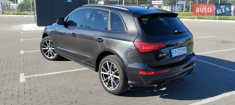 Внедорожник / Кроссовер Audi SQ5 2016 в Умани