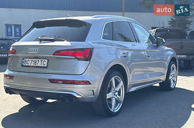 Внедорожник / Кроссовер Audi SQ5 2022 в 