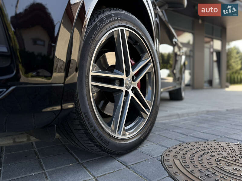 Внедорожник / Кроссовер Audi SQ5 2018 в Львове