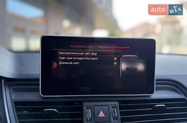 Внедорожник / Кроссовер Audi SQ5 2018 в 