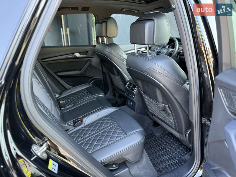Внедорожник / Кроссовер Audi SQ5 2018 в Львове