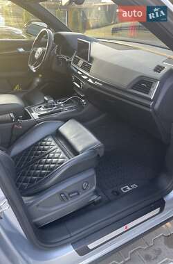 Внедорожник / Кроссовер Audi SQ5 2019 в 