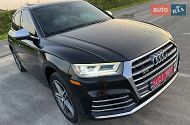 Внедорожник / Кроссовер Audi SQ5 2018 в 