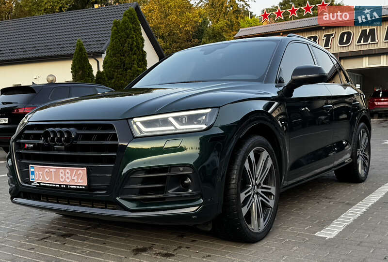 Внедорожник / Кроссовер Audi SQ5 2020 в 