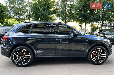 Внедорожник / Кроссовер Audi SQ5 2015 в 