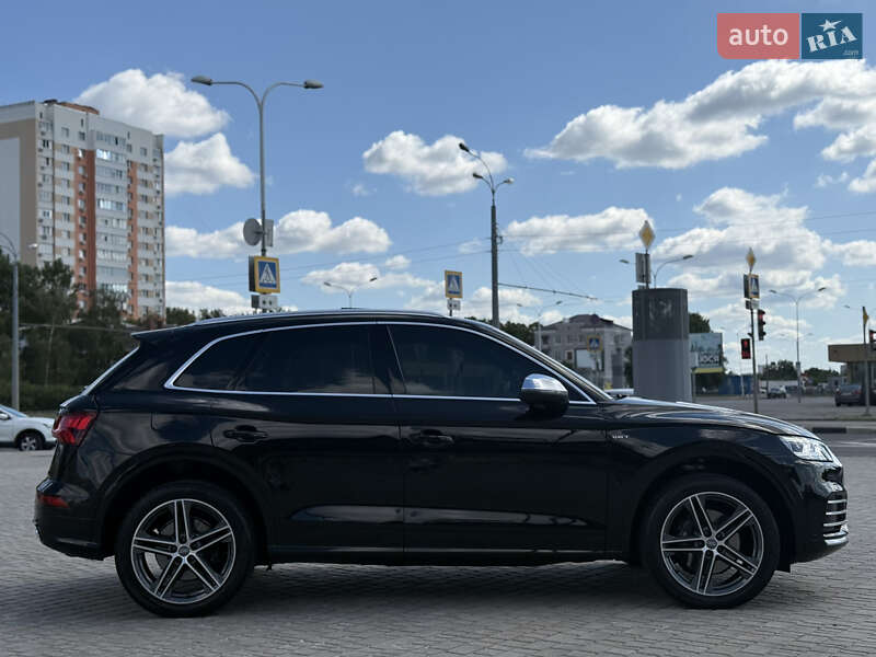 Внедорожник / Кроссовер Audi SQ5 2018 в Харькове