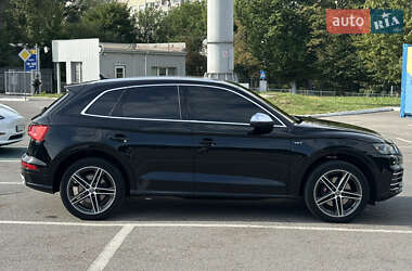 Внедорожник / Кроссовер Audi SQ5 2018 в 