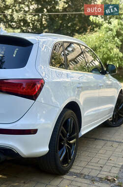 Внедорожник / Кроссовер Audi SQ5 2013 в 