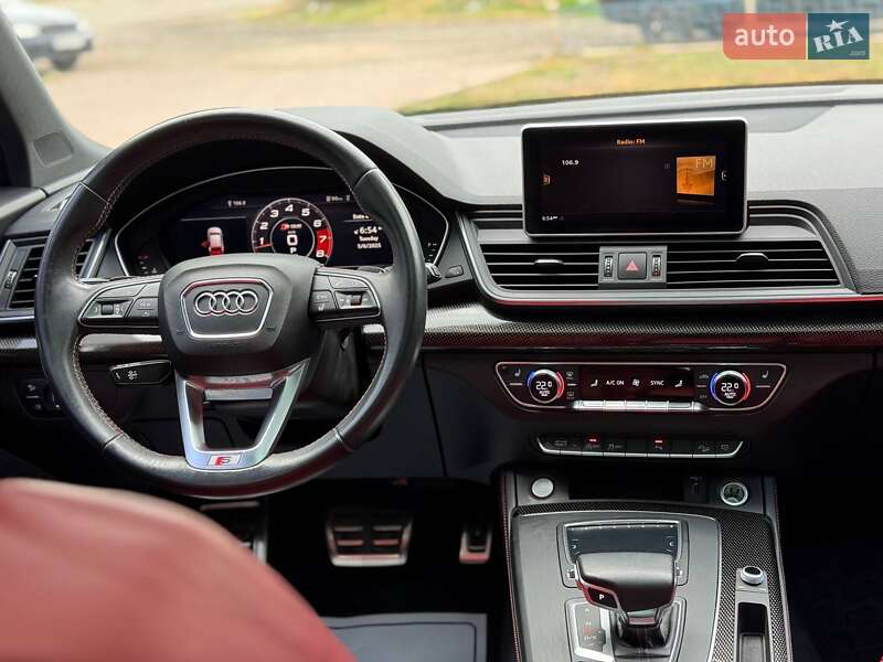 Позашляховик / Кросовер Audi SQ5 2018 в Києві фото 20 Позашляховик / Кросовер Audi SQ5 2018 в Києві