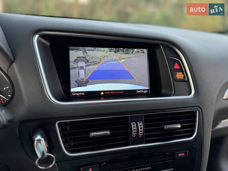 Внедорожник / Кроссовер Audi SQ5 2015 в Киеве