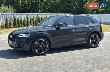 Внедорожник / Кроссовер Audi SQ5 2018 в 