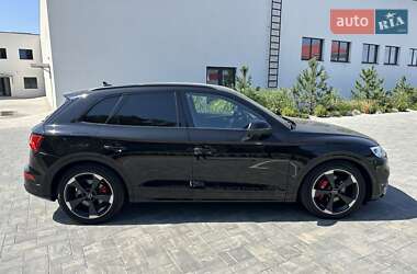 Внедорожник / Кроссовер Audi SQ5 2018 в 