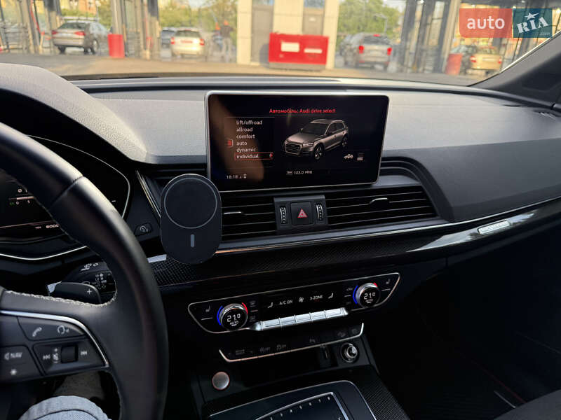 Позашляховик / Кросовер Audi SQ5 2018 в Рівному