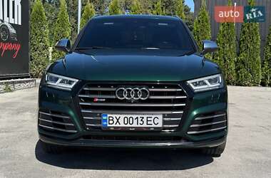 Внедорожник / Кроссовер Audi SQ5 2017 в 