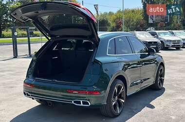 Внедорожник / Кроссовер Audi SQ5 2017 в 