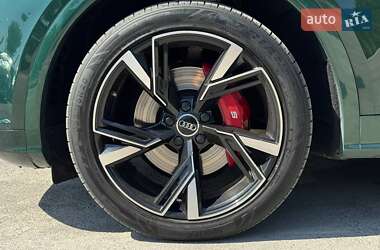 Внедорожник / Кроссовер Audi SQ5 2017 в 
