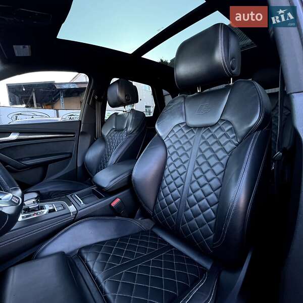 Внедорожник / Кроссовер Audi SQ5 2019 в Чернигове