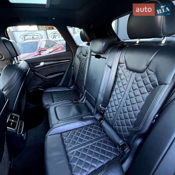 Внедорожник / Кроссовер Audi SQ5 2019 в Чернигове