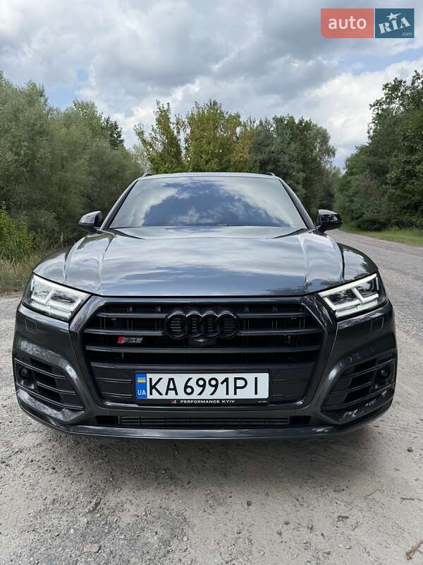 Внедорожник / Кроссовер Audi SQ5 2018 в Киеве