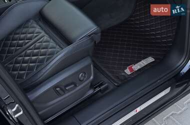 Внедорожник / Кроссовер Audi SQ5 2020 в 