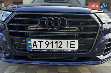 Внедорожник / Кроссовер Audi SQ5 2017 в Ивано-Франковске