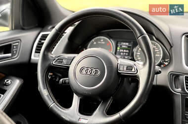 Внедорожник / Кроссовер Audi SQ5 2013 в 