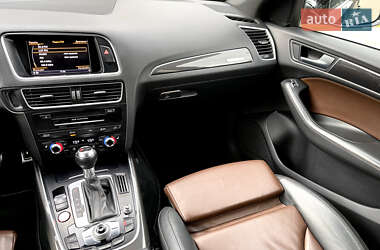 Внедорожник / Кроссовер Audi SQ5 2013 в 