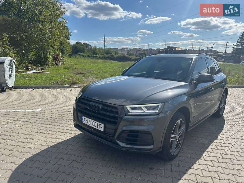 Внедорожник / Кроссовер Audi SQ5 2017 в Виннице