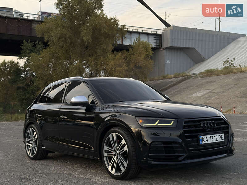 Внедорожник / Кроссовер Audi SQ5 2017 в Киеве