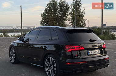 Внедорожник / Кроссовер Audi SQ5 2017 в 