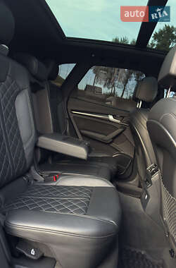 Внедорожник / Кроссовер Audi SQ5 2017 в 