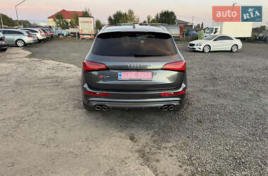Внедорожник / Кроссовер Audi SQ5 2015 в 