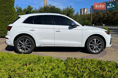 Позашляховик / Кросовер Audi SQ5 2020 в 