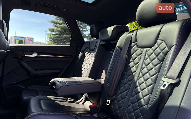 Внедорожник / Кроссовер Audi SQ5 2020 в Львове