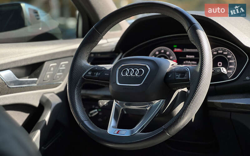 Внедорожник / Кроссовер Audi SQ5 2020 в Львове
